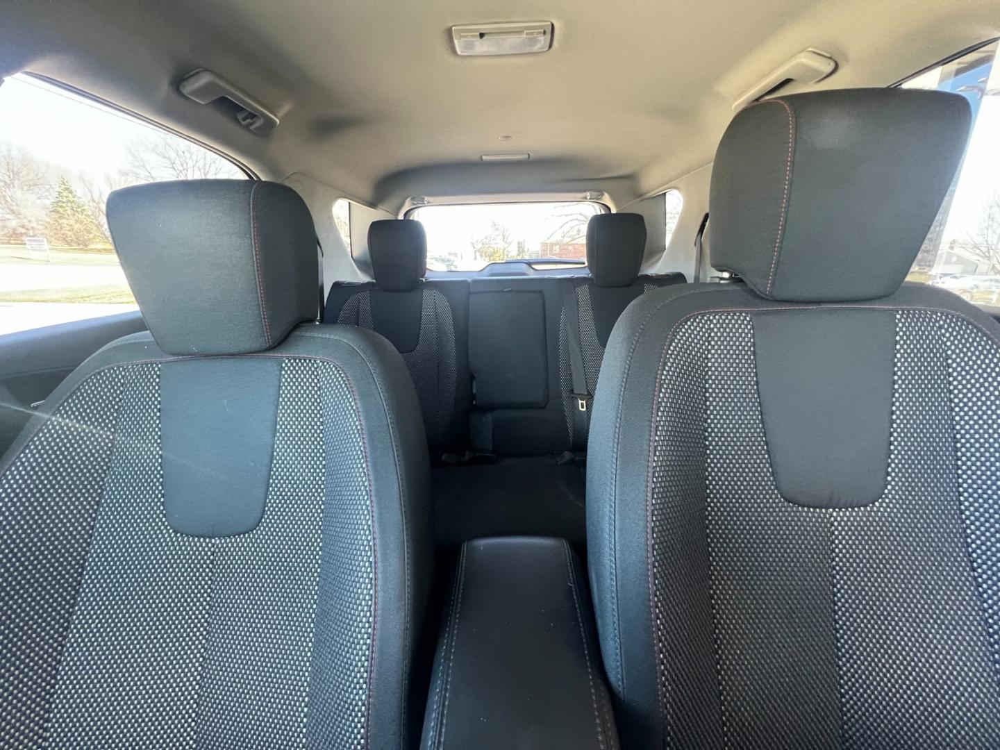 2016 Champagne Silver Met Chevrolet Equinox LT 2WD (2GNALCEK3G1) with an 2.4L L4 DOHC 16V FFV engine, 6-Speed Automatic transmission, located at 1633 W Kimberly, Davenport, IA, 52806, (563) 323-5341, 41.559456, -90.598732 - Photo#8